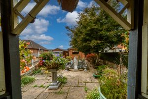 REAR GARDEN- click for photo gallery